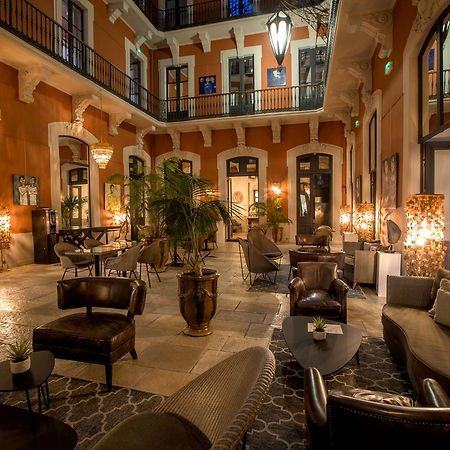 Le Grand Hotel Сет Екстериор снимка